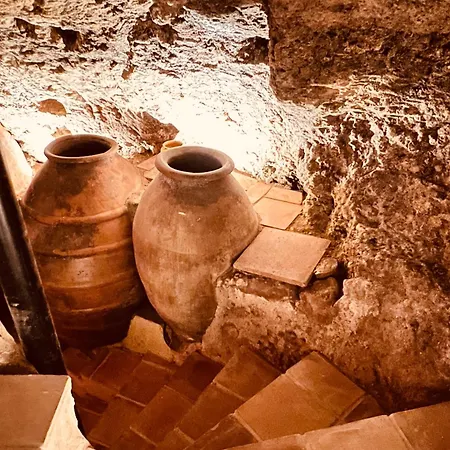 Valeria Casa Con Cueva Privada Del 1748 Villa Requena