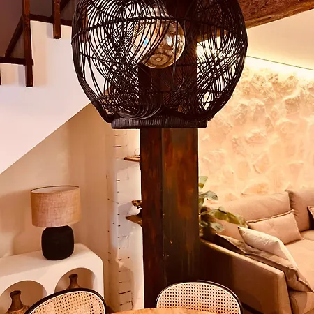 Valeria Casa Con Cueva Privada Del 1748 Villa