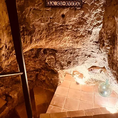 Villa Valeria Casa Con Cueva Privada Del 1748