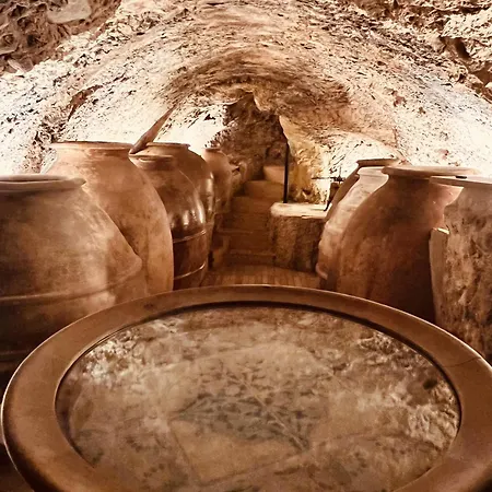 Valeria Casa Con Cueva Privada Del 1748 *