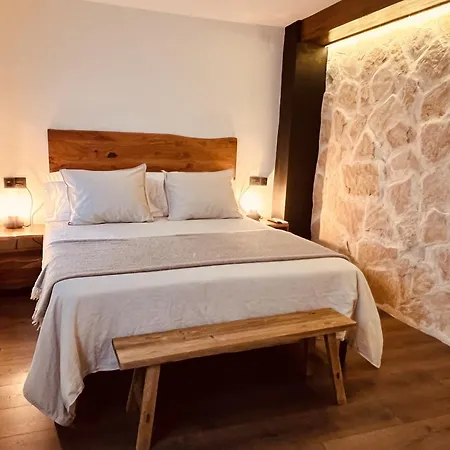 Valeria Casa Con Cueva Privada Del 1748 Requena