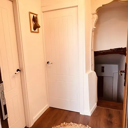 Valeria, Casa Con Cueva Privada Del 1748 Villa *