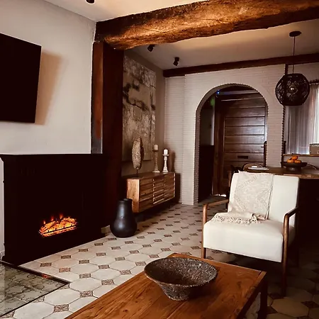 Valeria Casa Con Cueva Privada Del 1748