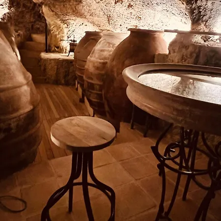Valeria Casa Con Cueva Privada Del 1748 Villa