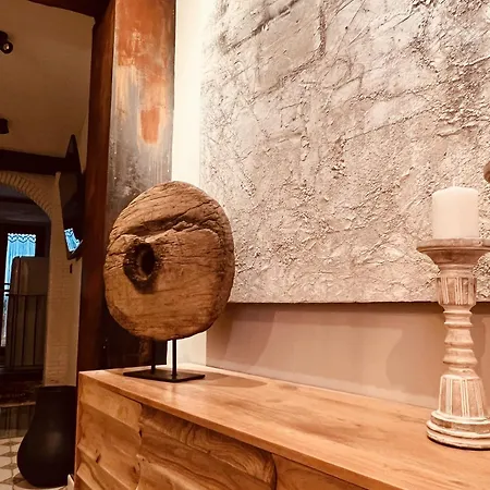 Valeria, Casa Con Cueva Privada Del 1748 * ريكينا