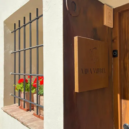 Villa Valeria, Casa Con Cueva Privada Del 1748